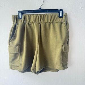 Zoe Phoebe Cargo-Style Shorts Olive Green Size Medium Elastic Waist